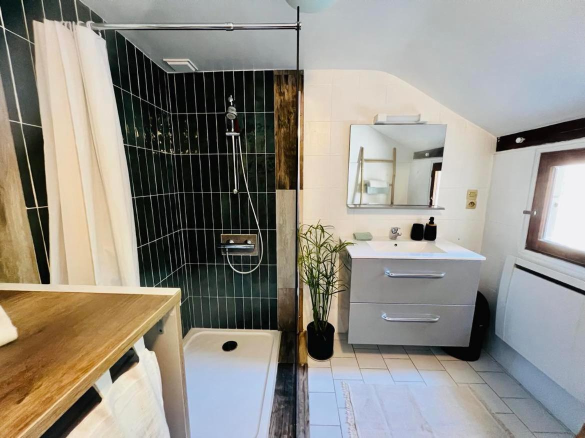 Le Cottage Des Chalands Saint-Georges-sur-Cher Esterno foto