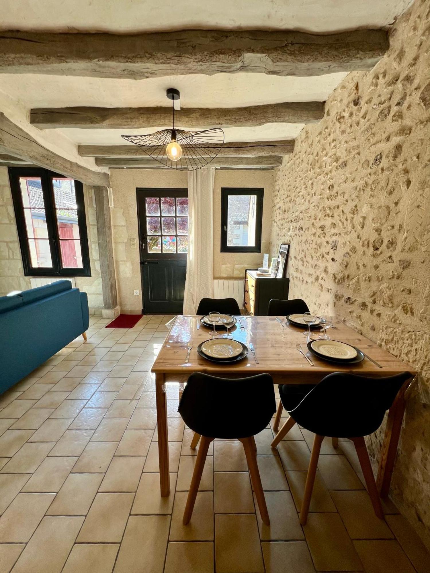 Le Cottage Des Chalands Saint-Georges-sur-Cher Esterno foto